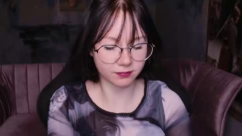 nancymartinez online show from 15, 11, 2025