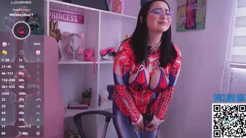 ELLA online show from 31, 10, 2025