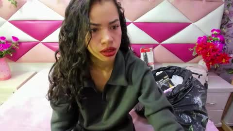 nanis james15 online show from 27, 2, 2026