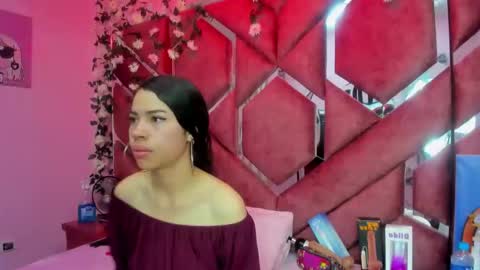 Snapshot of nanis_james15 chatting on 18, 3, 2026 nanis james15 online show from 18, 3, 2026