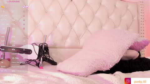 Snapshot of nanit_l chatting on 25, 2, 2025 anna online show from 25, 2, 2025