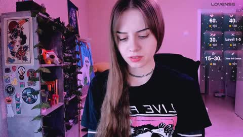 Monday-Friday 12-4 AM and 6-9 AM New York time online show from 26, 1, 2025