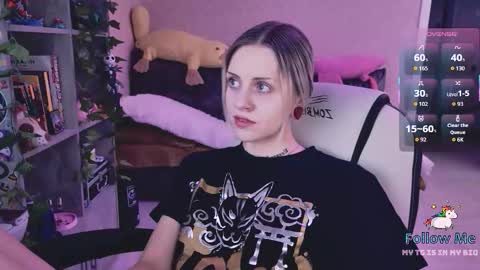 Snapshot of nanitamoore chatting on 8, 3, 2026 Monday-Friday 12-4 AM and 6-9 AM New York time online show from 8, 3, 2026