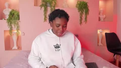 Snapshot of nanymoreno chatting on 12, 1, 2026 nanymoreno online show from 12, 1, 2026