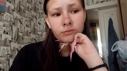 Snapshot of naomaoyola chatting on 3, 7, 2026 Zendaya online show from 3, 7, 2026
