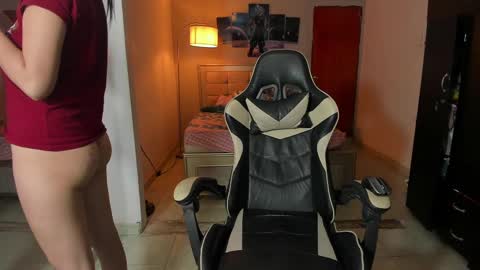 naomi_berckley online show from 12, 3, 2025