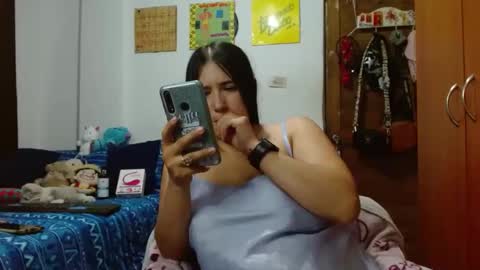 naomi_d online show from 18, 2, 2025