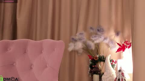 Naomi online show from 25, 11, 2025