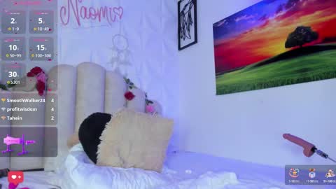 Snapshot of naomiasha_ chatting on 19, 1, 2025 online show from 19, 1, 2025