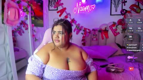 Snapshot of naomiasha_ chatting on 19, 2, 2025 online show from 19, 2, 2025
