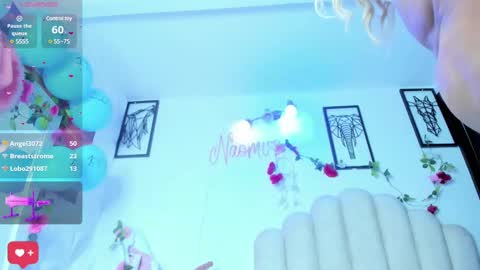 Snapshot of naomiasha_ chatting on 6, 3, 2025 online show from 6, 3, 2025