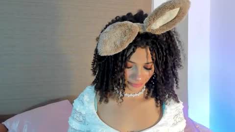 naomidawson online show from 29, 10, 2025