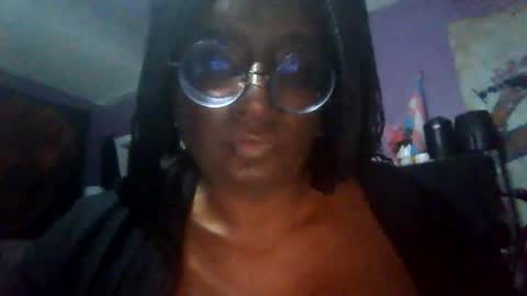 Snapshot of naomifux chatting on 14, 10, 2025 Naomi online show from 14, 10, 2025