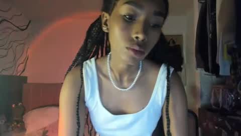 Naomii online show from 10, 1, 2025