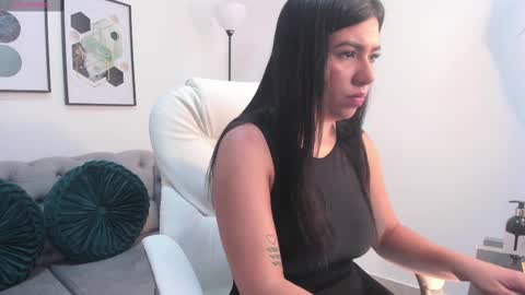 Naomi Campbell online show from 23, 9, 2025