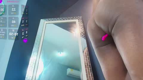 Naomi Qeents online show from 28, 11, 2025