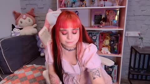 Snapshot of naomistorm_ chatting on 8, 3, 2025 Naomi online show from 8, 3, 2025