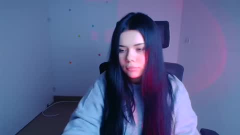 Snapshot of naomivibes chatting on 9, 10, 2025 Naomi online show from 9, 10, 2025