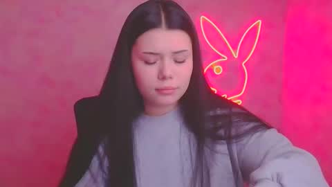 Snapshot of naomivibes chatting on 7, 11, 2025 Naomi online show from 7, 11, 2025