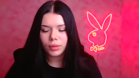 Snapshot of naomivibes chatting on 26, 11, 2025 Naomi online show from 26, 11, 2025