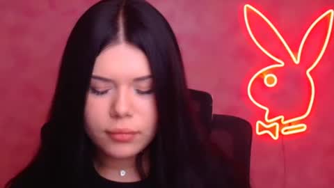 Snapshot of naomivibes chatting on 5, 12, 2025 Naomi online show from 5, 12, 2025