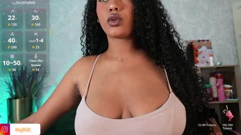 Naomi     online show from 31, 3, 2026