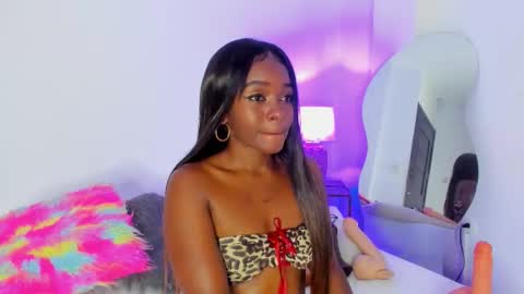 Snapshot of naomy_191 chatting on 14, 10, 2025 naomy_191 online show from 14, 10, 2025