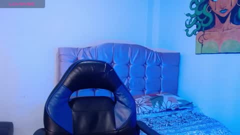 Snapshot of naomybenedetti chatting on 23, 10, 2025 Nao online show from 23, 10, 2025