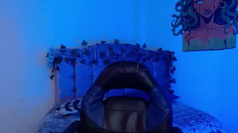 Snapshot of naomybenedetti chatting on 27, 11, 2025 Nao online show from 27, 11, 2025