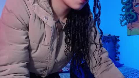 Snapshot of naomybenedetti chatting on 3, 12, 2025 Nao online show from 3, 12, 2025