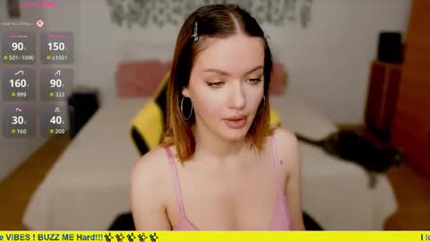 Snapshot of naram00n chatting on 10, 7, 2026 Nara online show from 10, 7, 2026