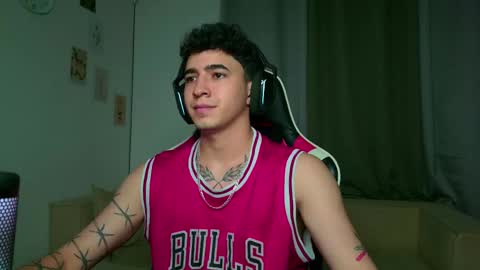 sebastian online show from 7, 10, 2025