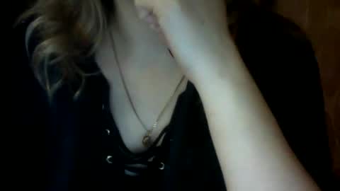 NarcisJill online show from 9, 1, 2025