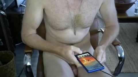 Snapshot of nareth338 chatting on 24, 10, 2025 nareth338 online show from 24, 10, 2025