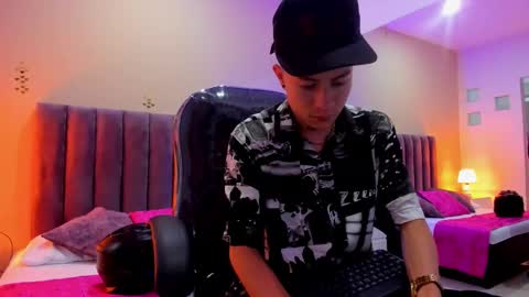 Nascary Fox online show from 1, 11, 2025