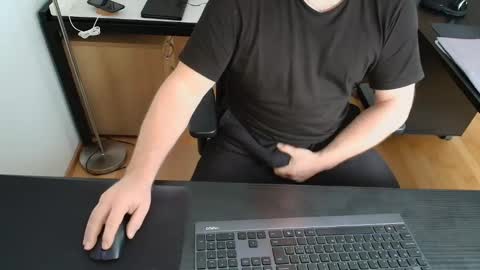 Snapshot of nase17 chatting on 9, 12, 2024 nase online show from 9, 12, 2024