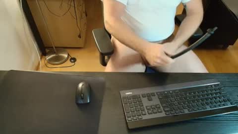 Snapshot of nase17 chatting on 5, 11, 2025 nase online show from 5, 11, 2025