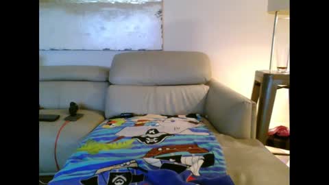 Snapshot of nassobout chatting on 14, 10, 2025 nassobout online show from 14, 10, 2025