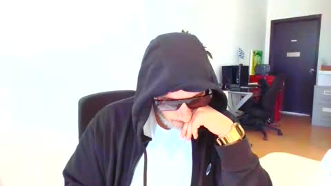 Snapshot of nassobout chatting on 22, 5, 2026 nassobout online show from 22, 5, 2026