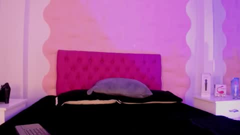 Maira online show from 6, 11, 2025