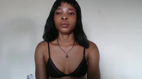 bella online show from 11, 11, 2025