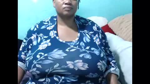Snapshot of nastybustylisaxx chatting on 5, 1, 2025 Lisa online show from 5, 1, 2025