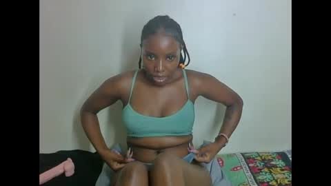 Snapshot of nastyivy1 chatting on 7, 10, 2025 nastyivy1 online show from 7, 10, 2025