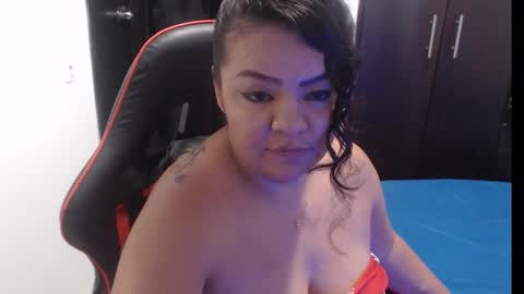 Nata Ramirez online show from 10, 10, 2025