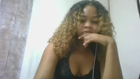 Snapshot of natachazz chatting on 9, 4, 2026 natachazz online show from 9, 4, 2026