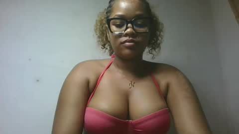 Snapshot of natachazz chatting on 3, 5, 2026 natachazz online show from 3, 5, 2026