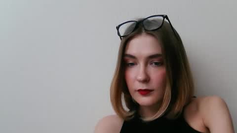Snapshot of natali_bright chatting on 20, 3, 2026 natali bright online show from 20, 3, 2026