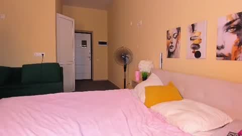 Snapshot of natali_xl chatting on 24, 6, 2026 Natali online show from 24, 6, 2026