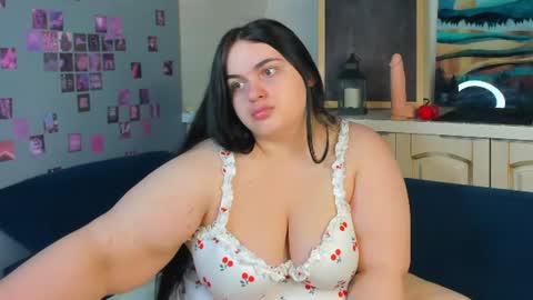 Snapshot of natali_xl chatting on 18, 7, 2026 Natali online show from 18, 7, 2026