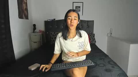 Snapshot of natalia54_ chatting on 22, 2, 2025 NATI  online show from 22, 2, 2025